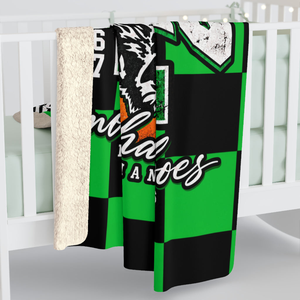 Monahans Loboes Sherpa Fleece Blanket