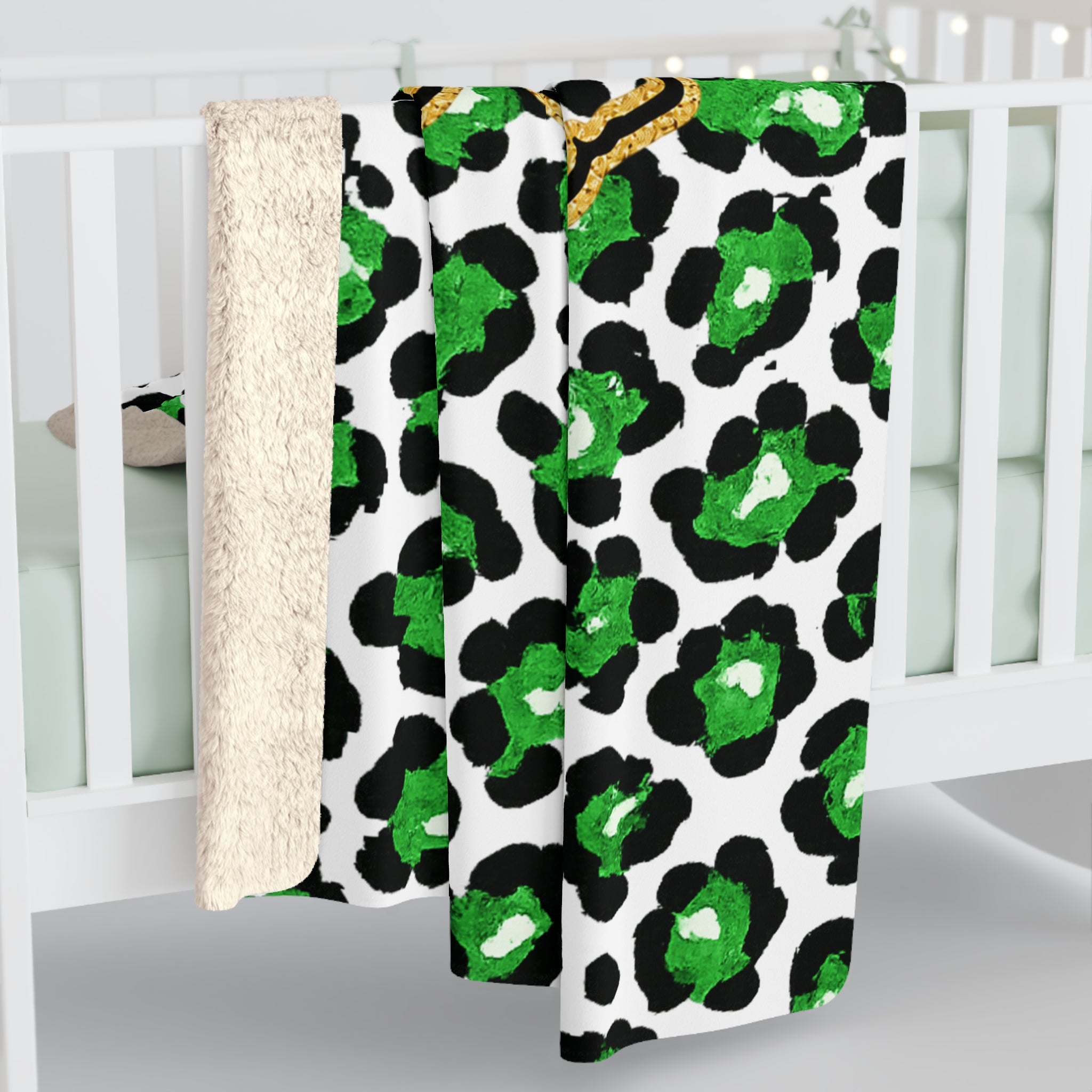 Loboes Texas Sherpa Fleece Blanket — Green Leopard Print Cozy Throw