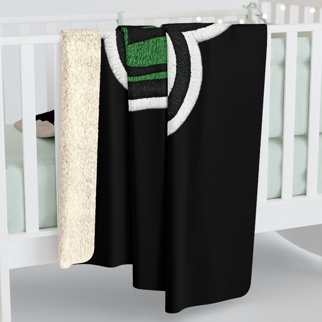 Loboes Paw Sherpa Blanket