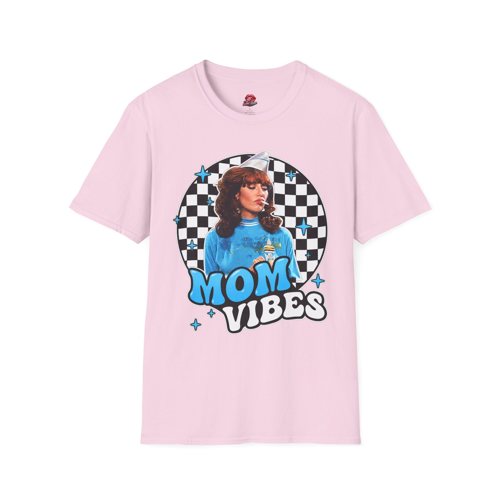 Mom Vibes Peggy T-Shirt