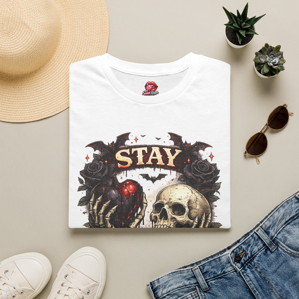 Stay Creepy Skull Heart T-Shirt | Gothic Halloween Skull Tee | Spooky Season Graphic Shirt | Dark Academia Halloween | Horror Lover Gift