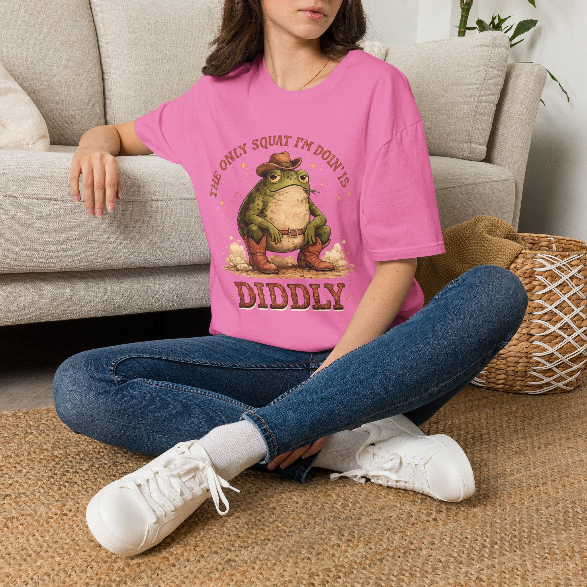 The Only Squat I’m Doin’ Is Diddly Tee