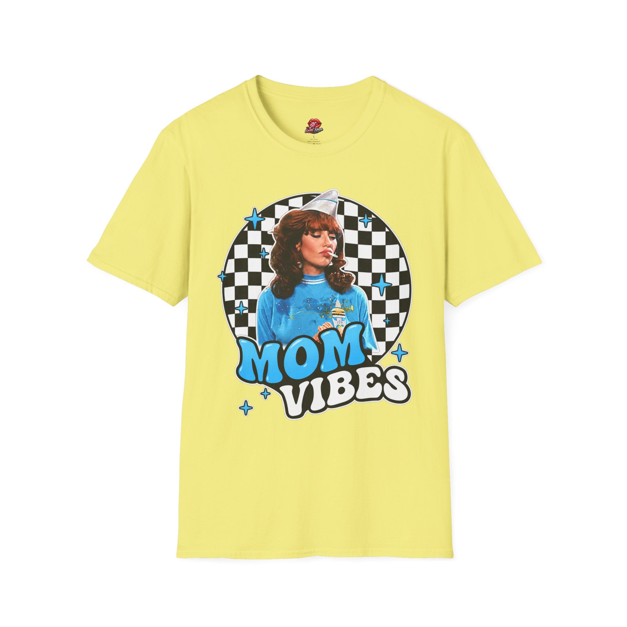 Mom Vibes Peggy T-Shirt