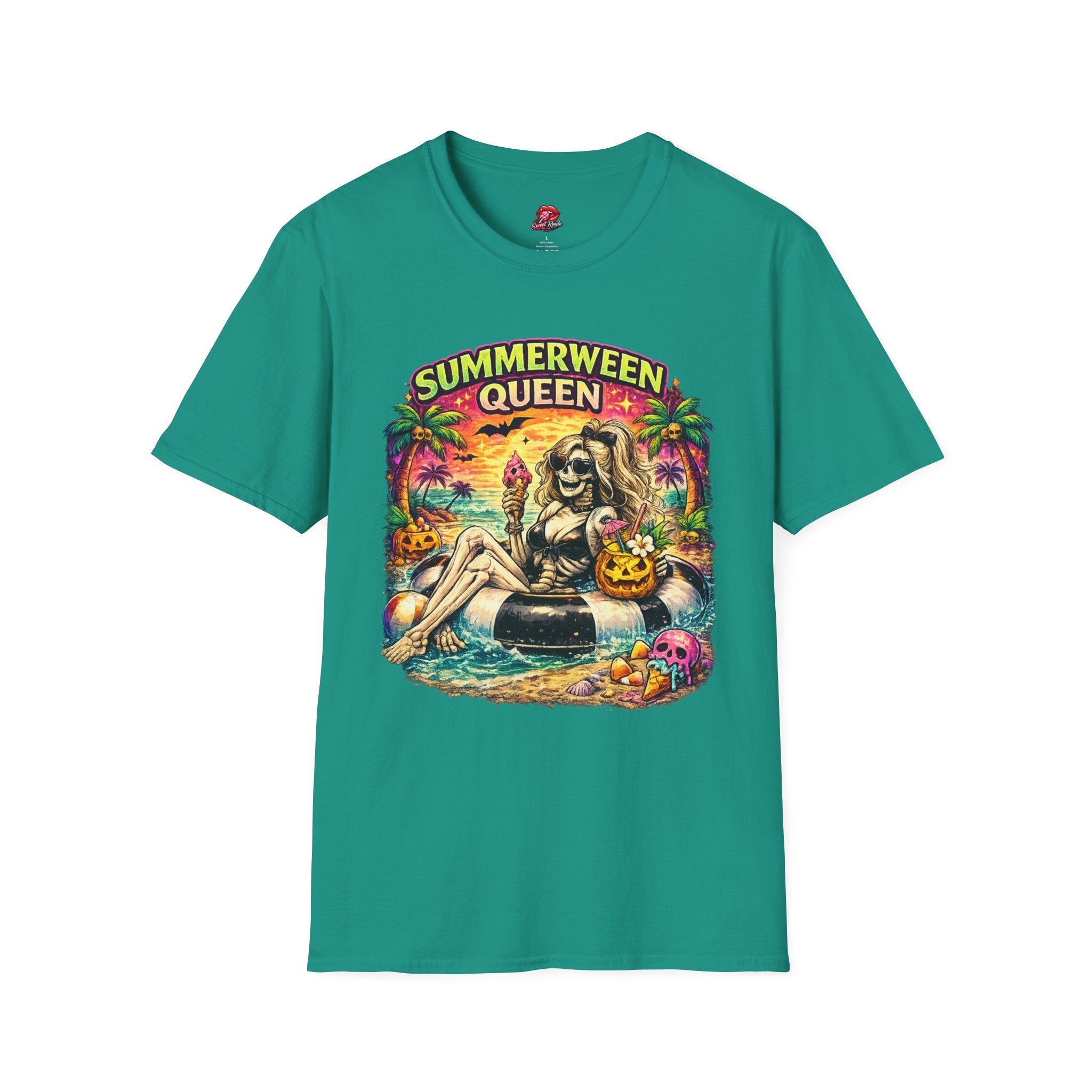 Summerween Queen T‑Shirt | Retro Halloween Beach Shirt | Spooky Summer Graphic Tee | Cute Ghost Vacation Tee| Fall Lover Gift
