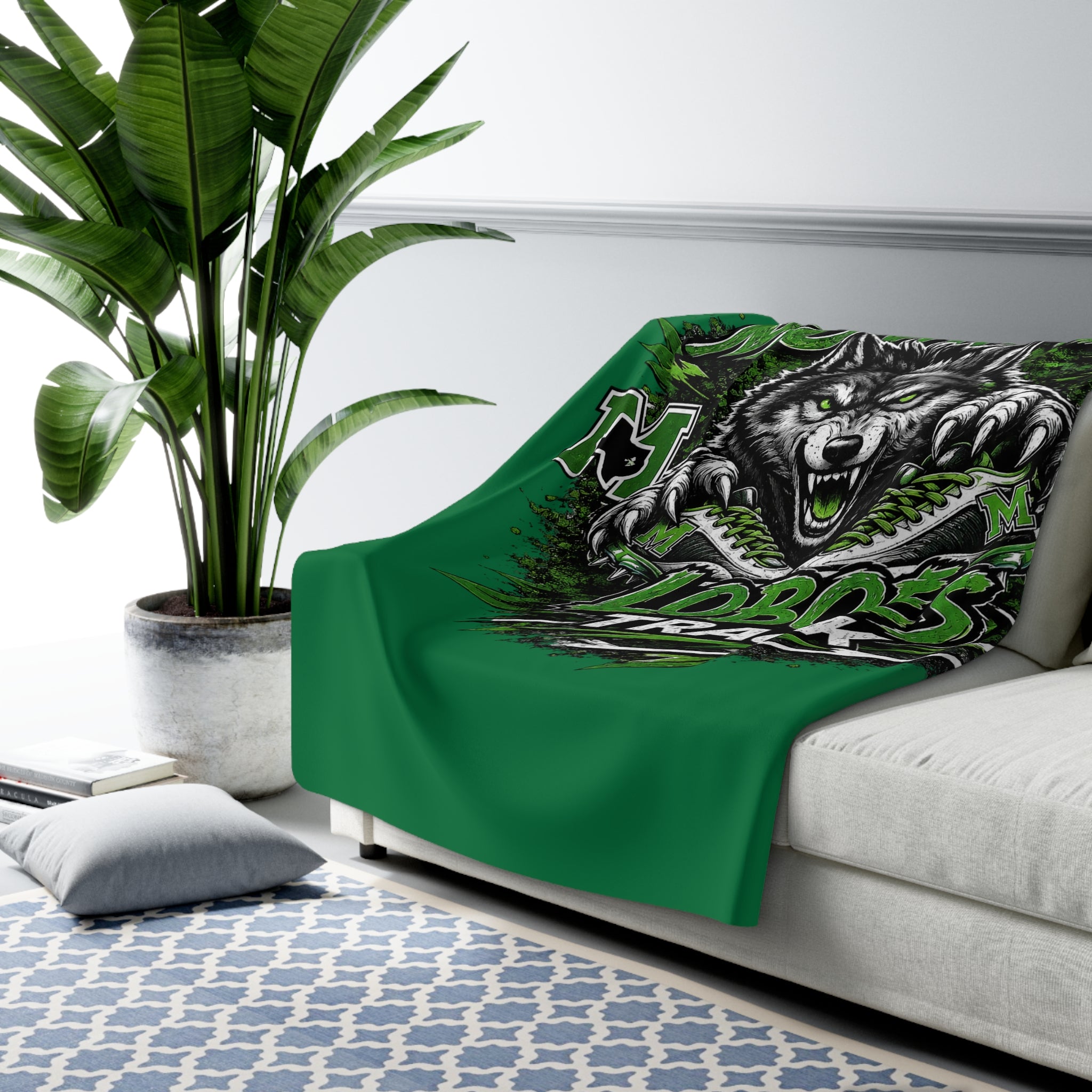 Monahans Loboes Track Sherpa Fleece Blanket