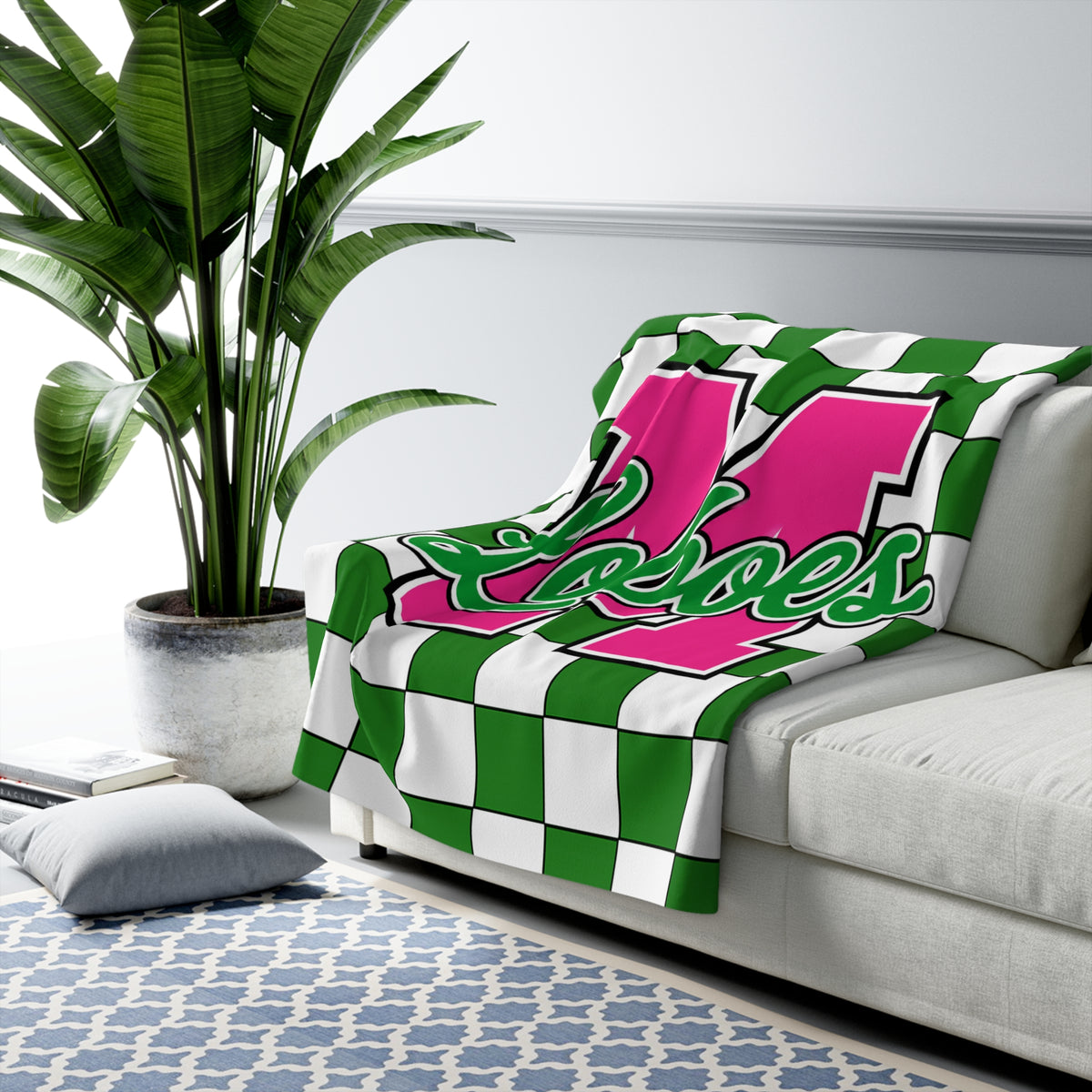 Loboes Checkered Sherpa Blanket — Green & Pink School Mascot Throw