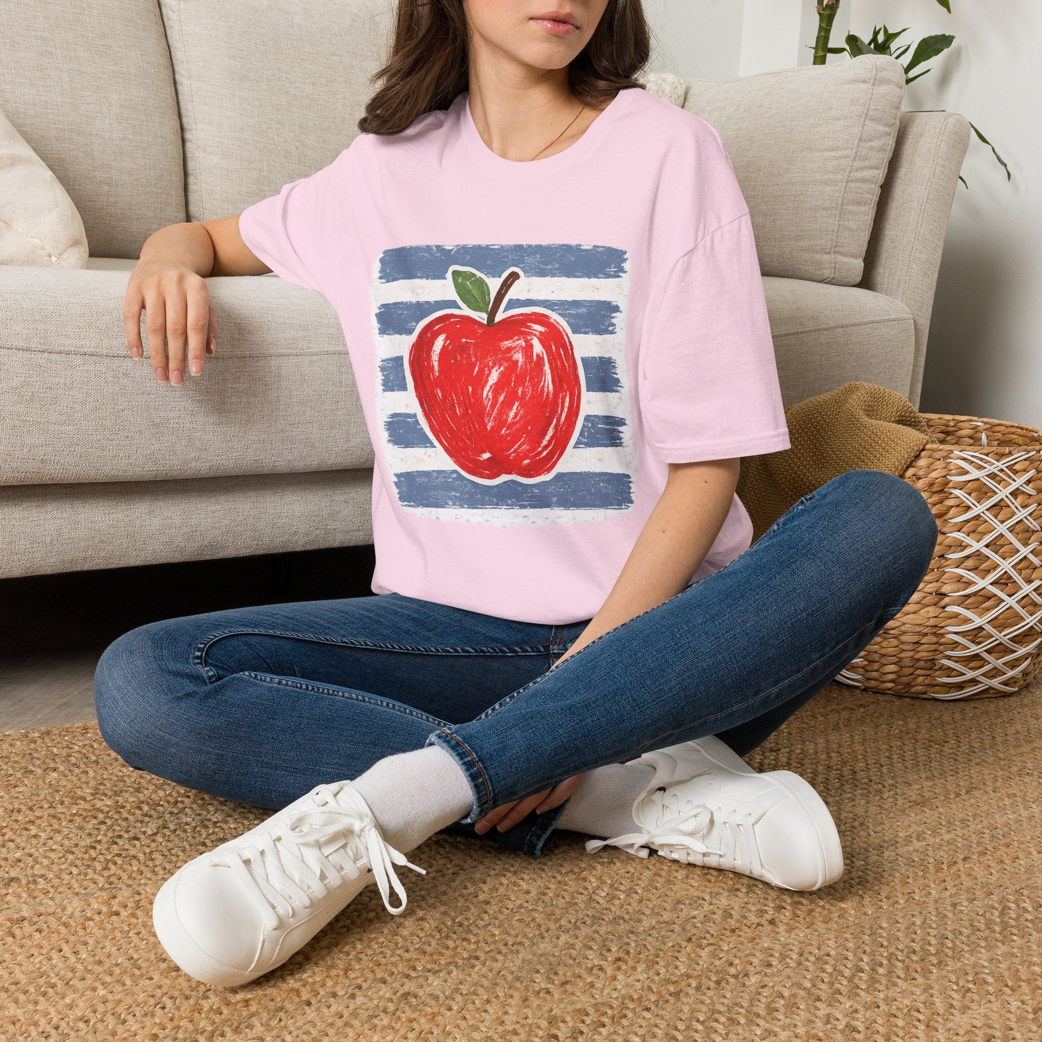 Retro Apple Graphic Teacher T-Shirt | Vintage School Apple Tee | Back to School Gift for Teachers