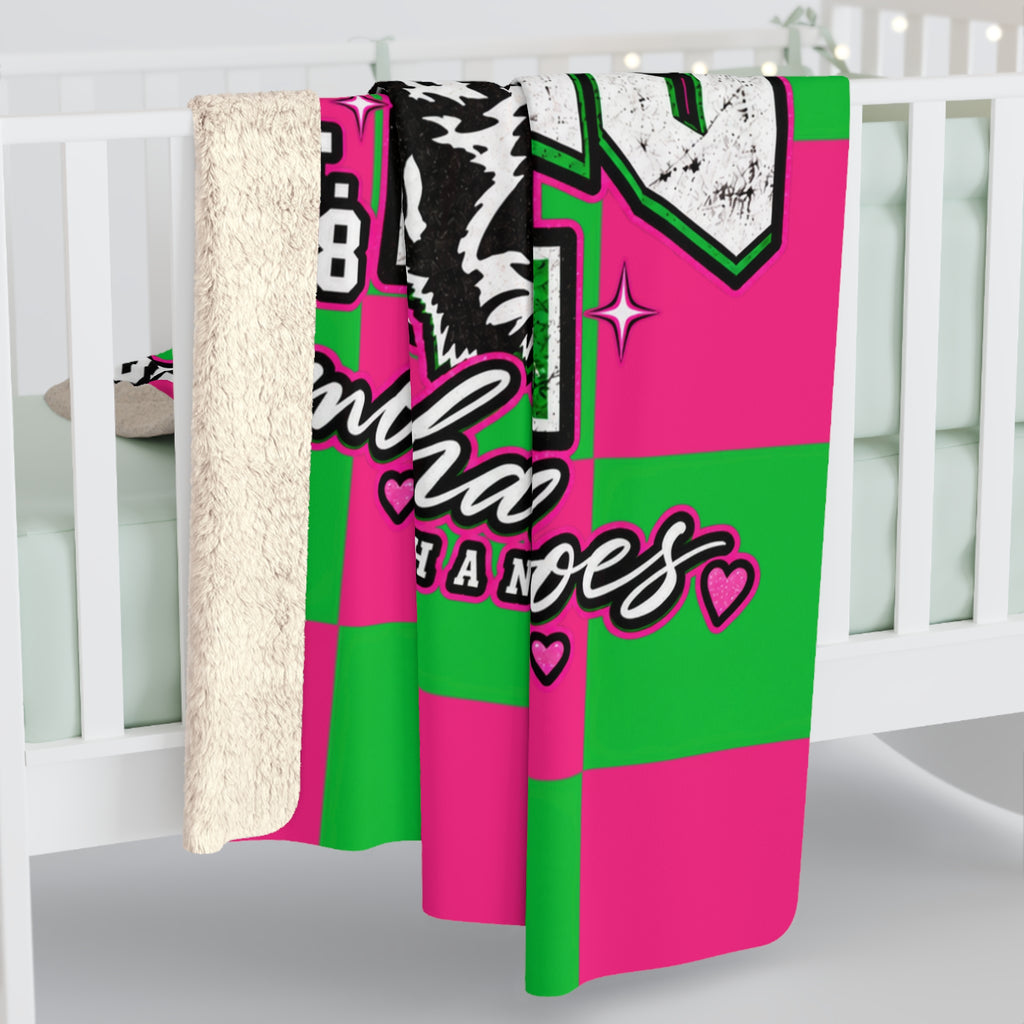 Monahans Loboes Sherpa Fleece Blanket